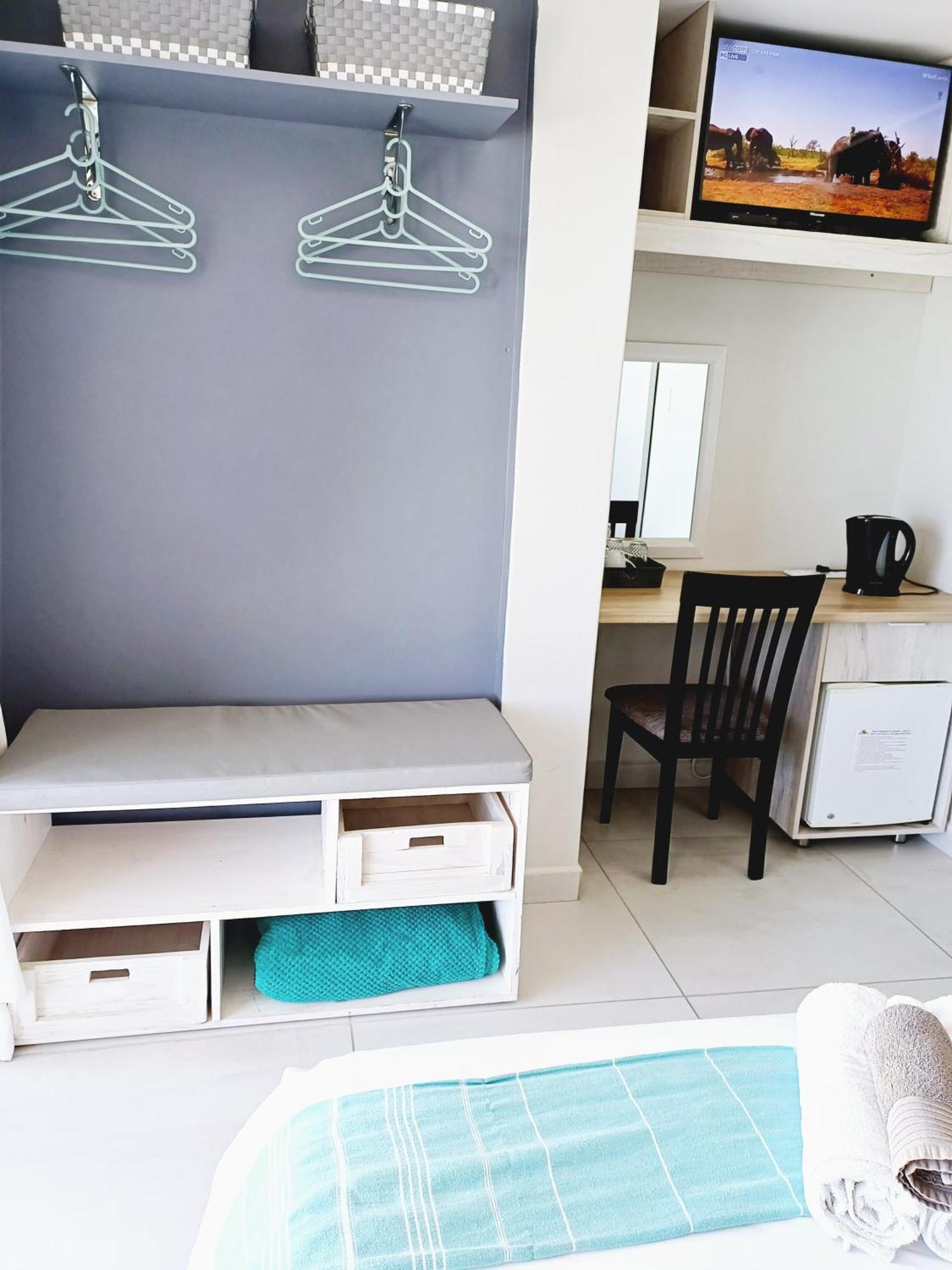 Langebaan Beach Towers Exterior photo