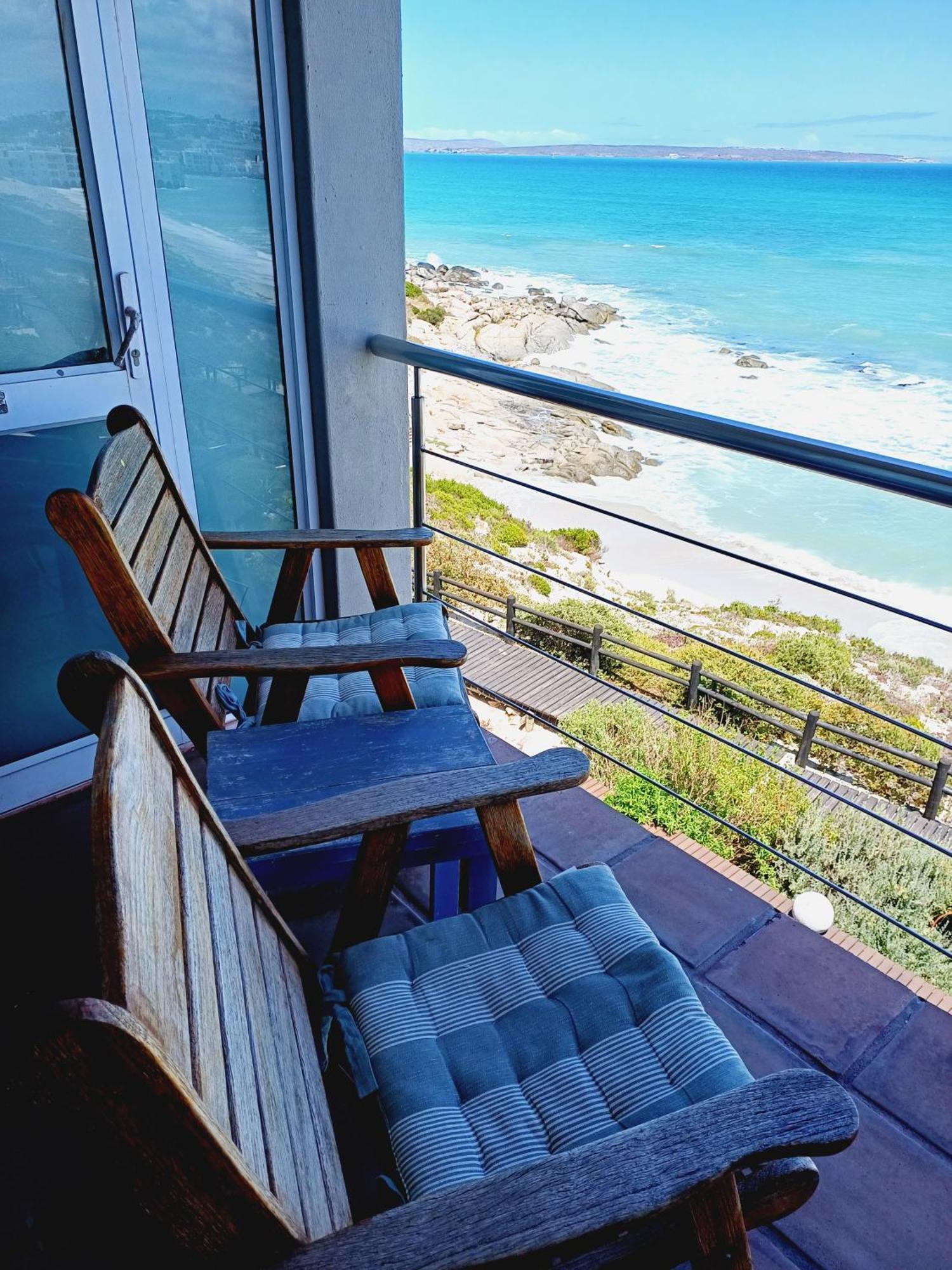 Langebaan Beach Towers Exterior photo
